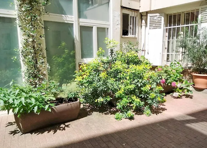 Superbe Porte Saint Martin Appartement Paris