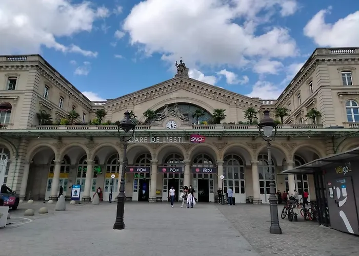 Superbe Porte Saint Martin 파리