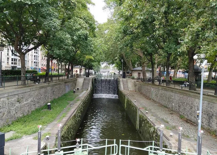 Superbe Porte Saint Martin *