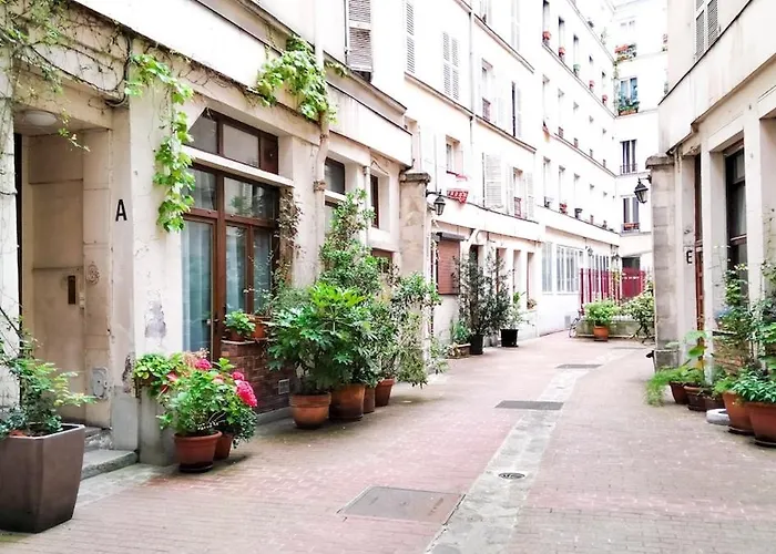 Superbe Porte Saint Martin