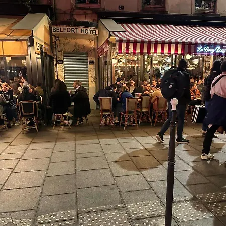 Superbe Porte Saint Martin Lägenhet Paris